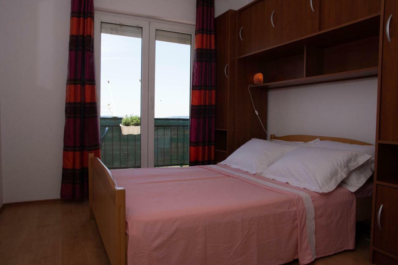 Apartmán Antonio Kaštela Exteriér fotografie